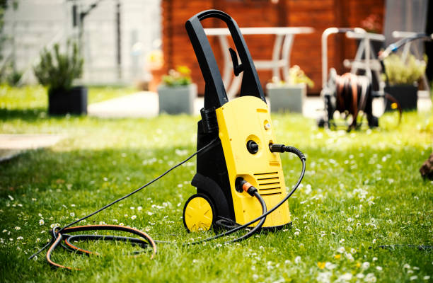 Best Sign and Awning Cleaning  in Tuscola, IL